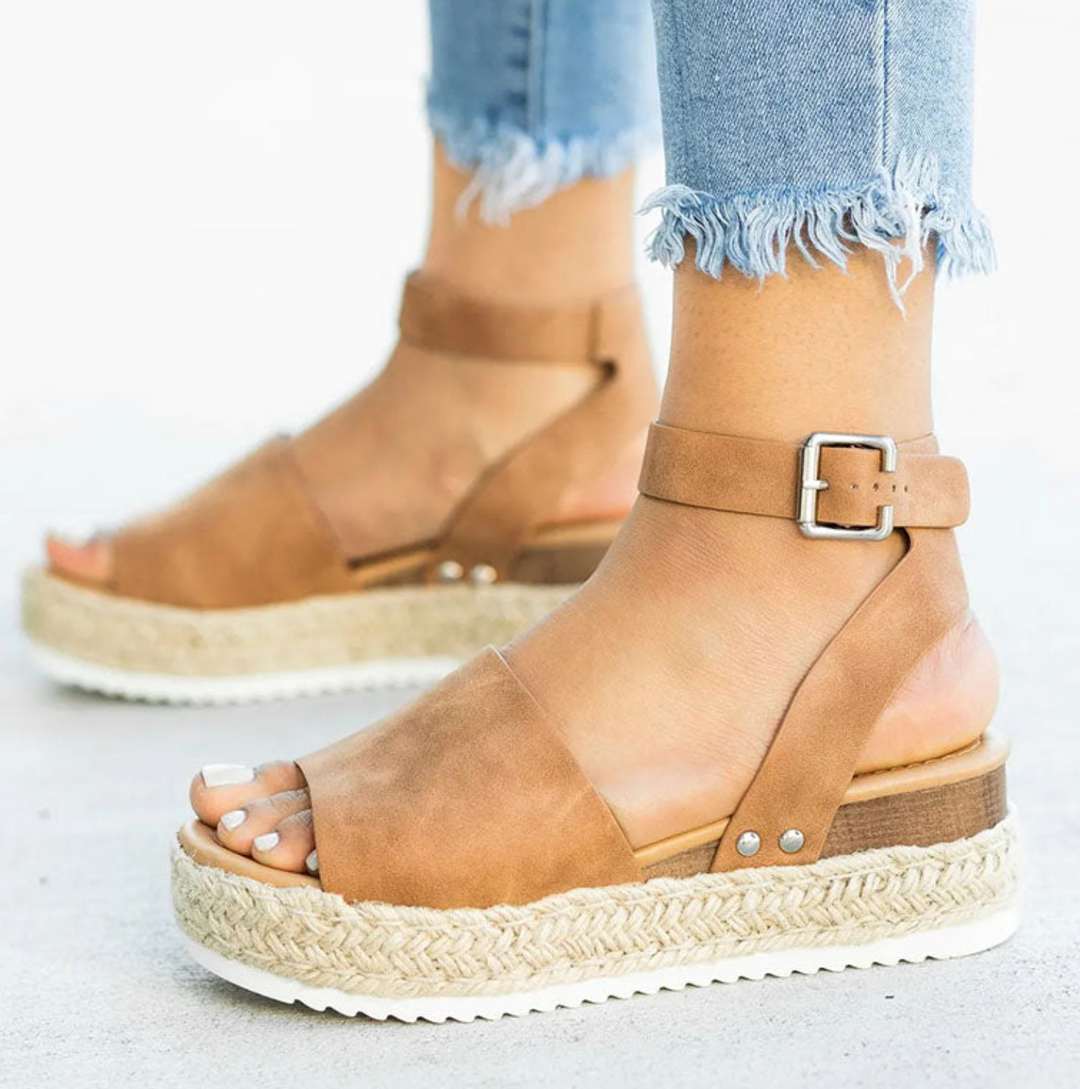 Wedge sandals