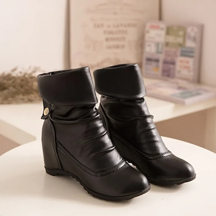 Birthe - women's ankle boots