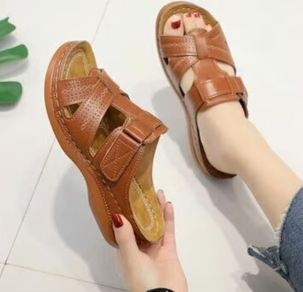 Frances | High end orthopedic sandals